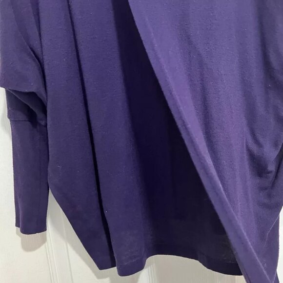 Women's MOMO Fashion Sweater Top Size Small NWT - Picture 3 of 6